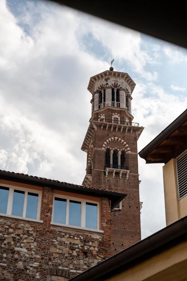 Lords Of Verona Luxury Apartments Kültér fotó